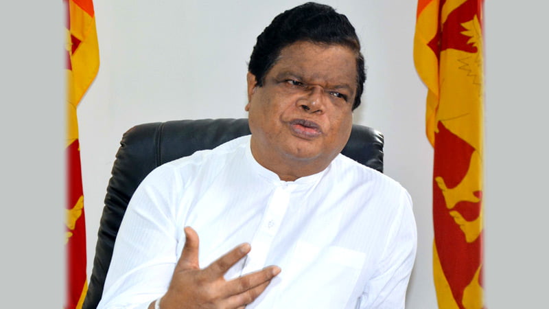 එළඹෙන අවුරුදු සමය හේතුවෙන් භාණ්ඩ කිහිපයක මිල තවත් අඩු කෙරේ..