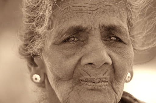ලෝක මවුවරුන්ගෙන් දිනය අදයි – ගර්භනී මව්වරුන්ට විශේෂ උපදෙස් මාලාවක් ..
