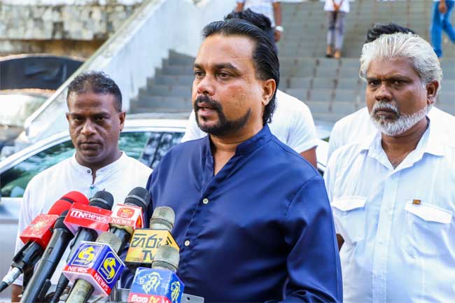 විමල් නිදොස්කොට නිදහස්