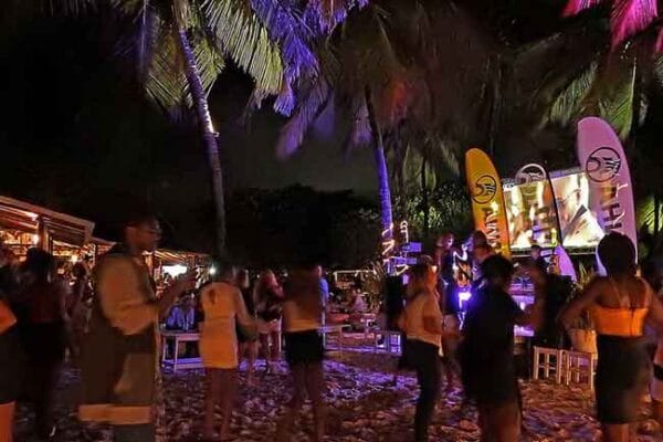 රාත්රී සංගීත ප්රසංගවල කාලසීමාව සම්බන්ධයෙන් සාකච්ඡාවක්