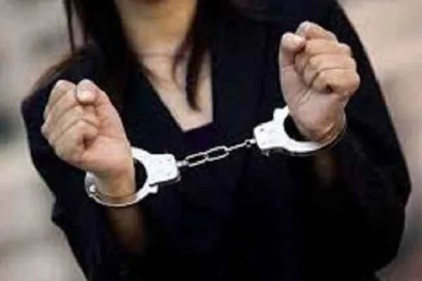 රුපියල් කෝටි 12ක් වටිනා මත්ද්රව්ය තොගයක් සමග කාන්තාවන් තිදෙනෙකු අත්අඩංගුවට